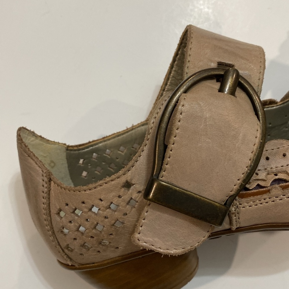 Rieker Antistress Perforated Floral Pattern Leather Heels Shoes Size 37 - Picture 4 of 15